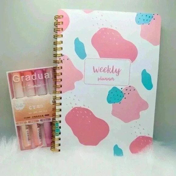 Weekly Planner and Pink Series Highlighter Pen Set Bundle - Picture 5 of 8